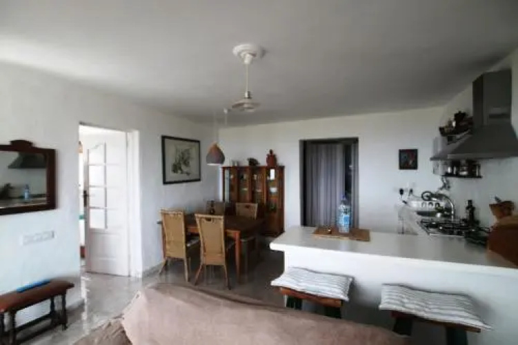 Manoa Eco House