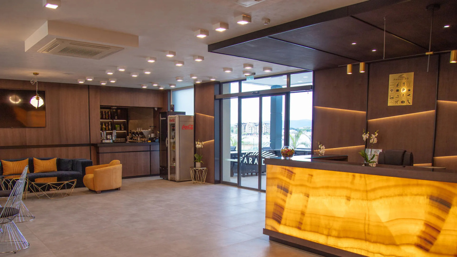 Paradiso Aparthotel