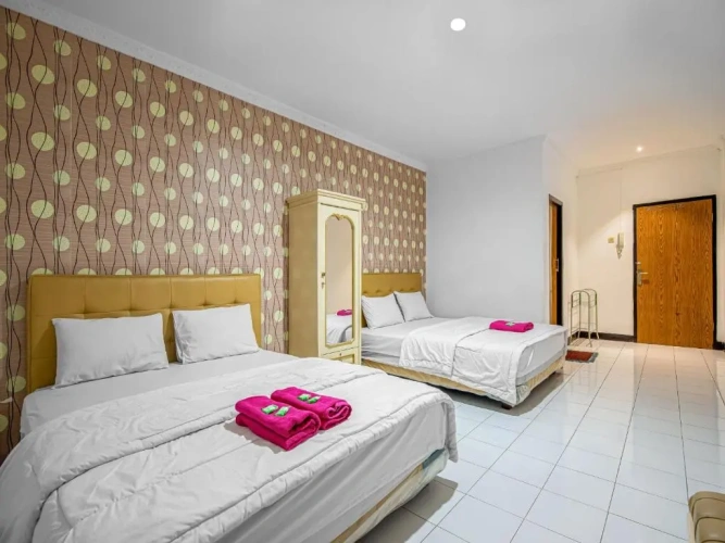 Deluxe Quadruple room