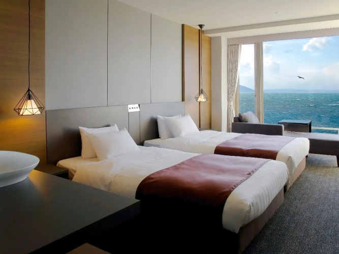 Deluxe Twin room with lake view