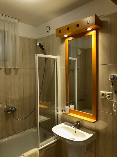1 Bedroom Apartment with balcony and with view