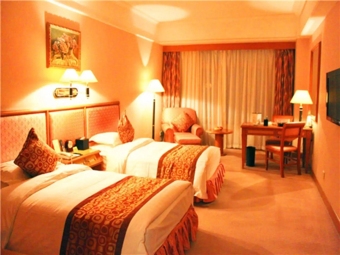 Qingdao Oceanwide Elite Hotel