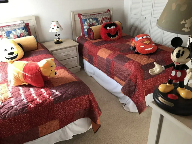 3 Bed 2579
