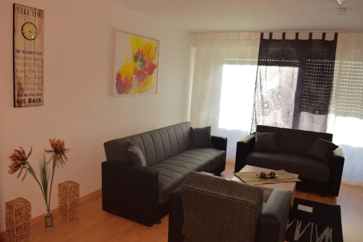 AB Apartment 64