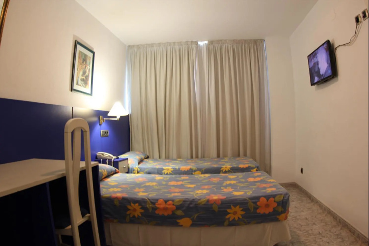 Hotel Marina Azul