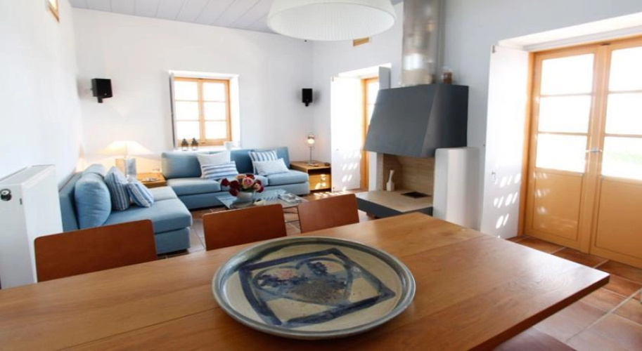 Aliki Beach House