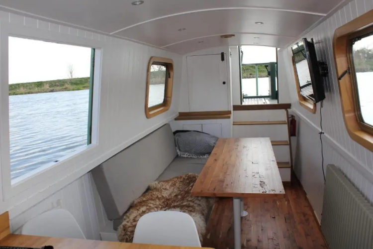 Waterbeach Boatel