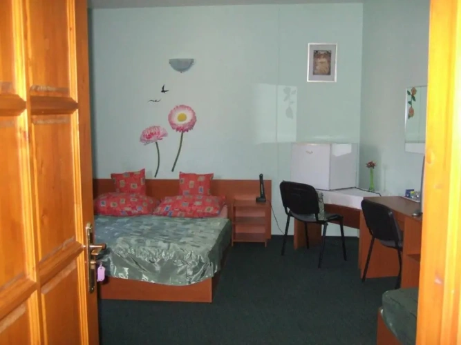 Standard Triple room with view