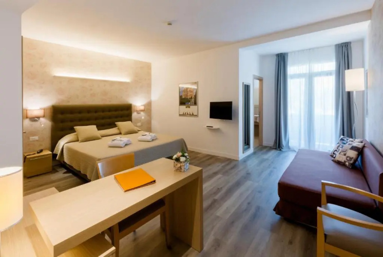 Hotel Mioni Royal San