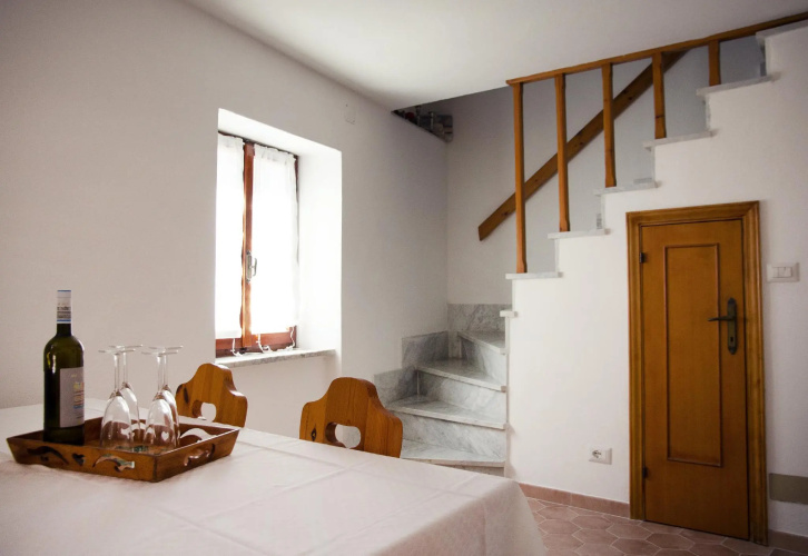 Nonna Maria, tra mare e ulivi