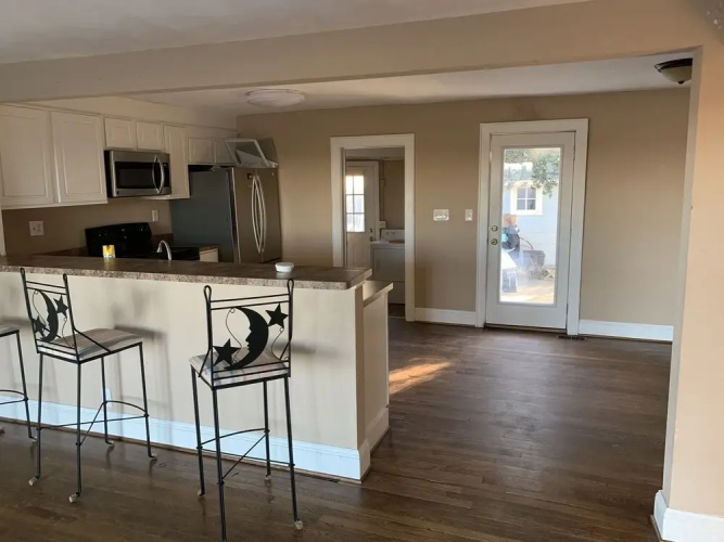 Beach Front On The Bay 3 Bedroom Bungalow