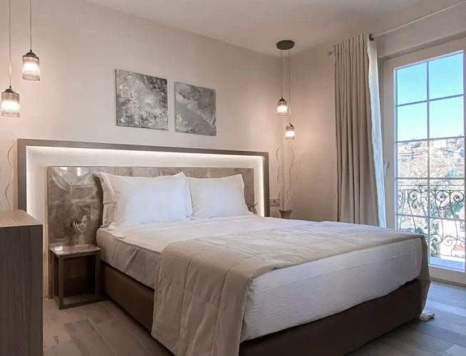 1 Bedroom Deluxe Double room with sea view