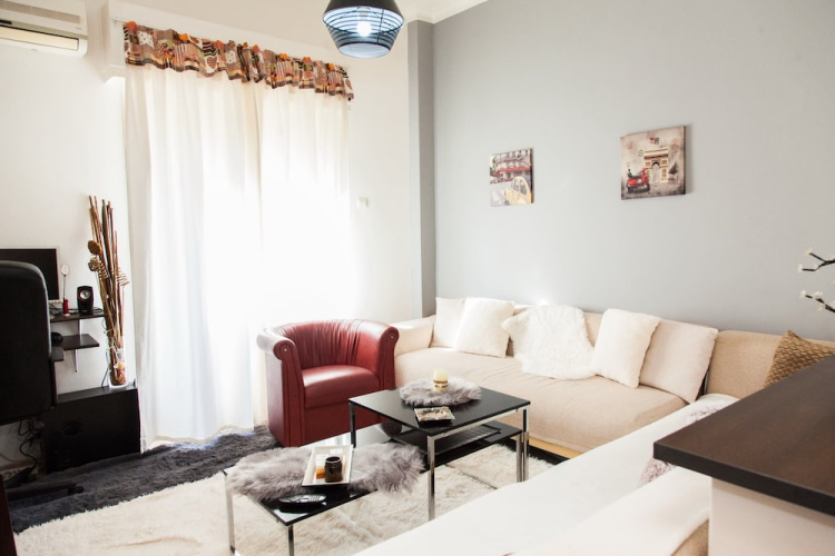 Cute apartment in Neos Kosmos
