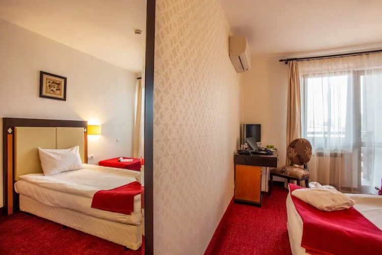 Standard Double room with view