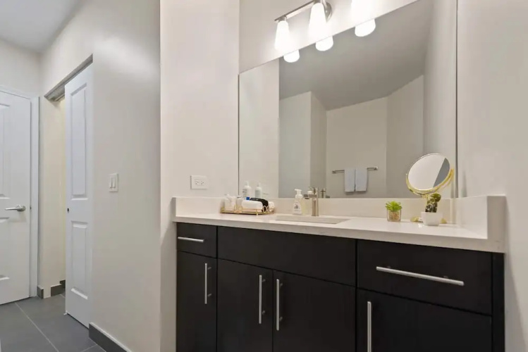 Downtown Group Ideal 2 Luxury Units Iconic Views