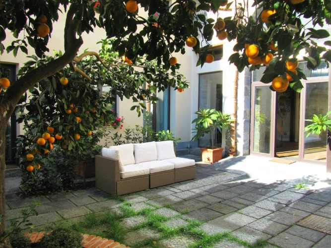 1 Bedroom Deluxe Triple room with garden view