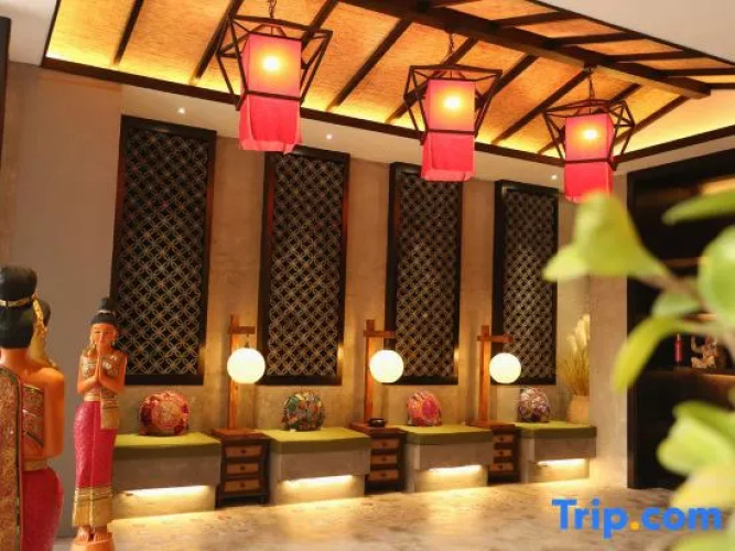 Yixunli Theme Hotel