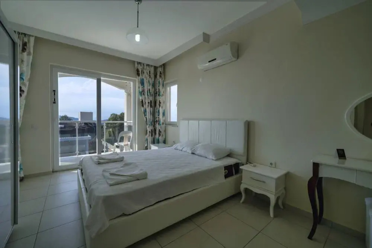4 Bedroom Luxury Villa - Diamond