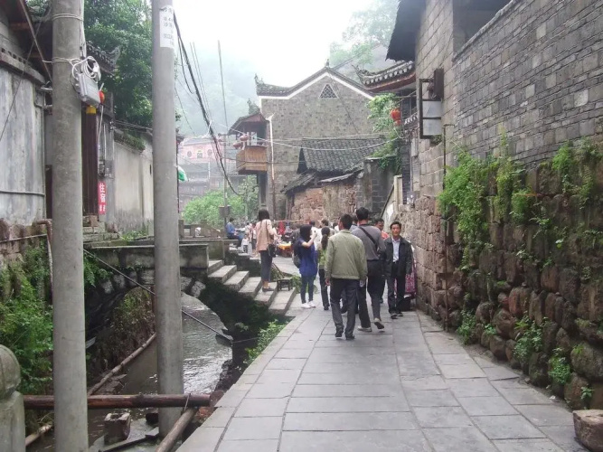 Ye Bu Gui Su Inn