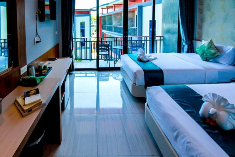 Superior Twin room