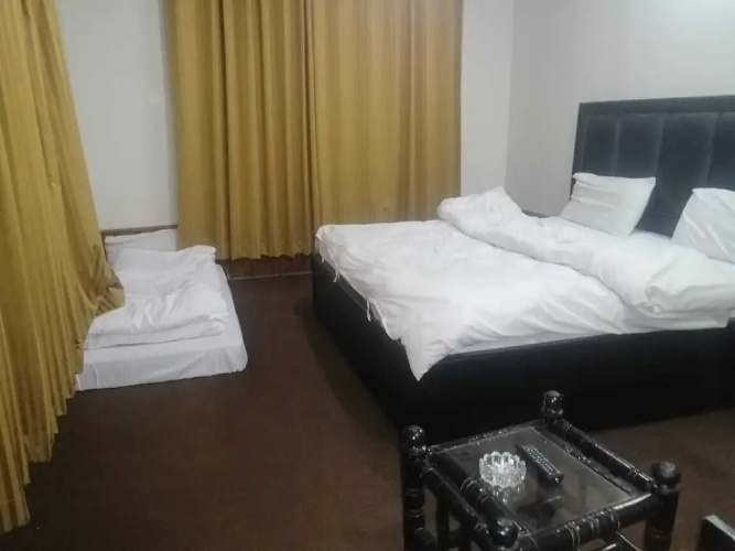 Abshar Hotel