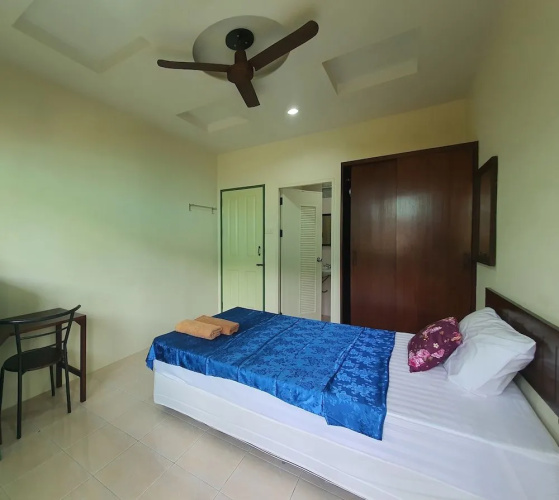 Baan Muchshima Hostel Phuket