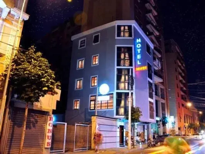 Hotel Briker