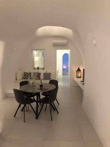 1 Bedroom Deluxe Apartment