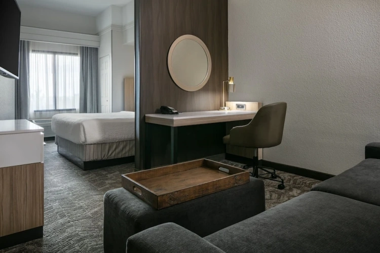 Suite