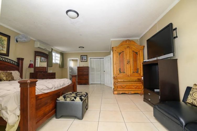 Look Out Point (Apartment with King Bed)