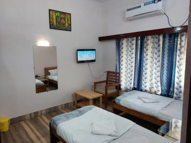 Hotel Pal