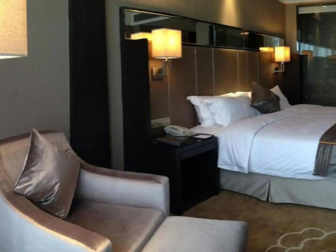 Days Hotel Hualing Wuhan