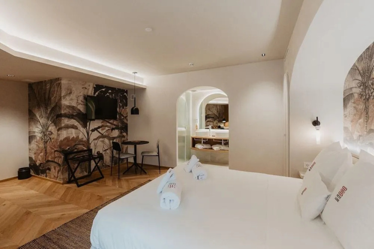 Hotel Boutique Petit Luxe