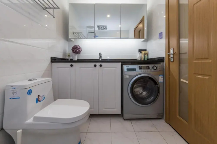 Henry's Apartment South Maoming Road