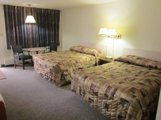 Chinook Motel