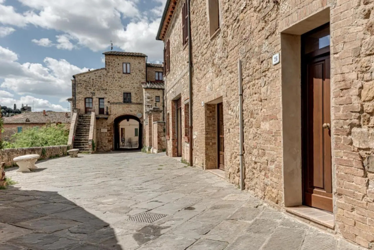 Borgo San Quirico d'Orcia B&B - Capitano Collection - Albergo diffuso