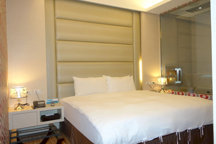 Skylight B&B