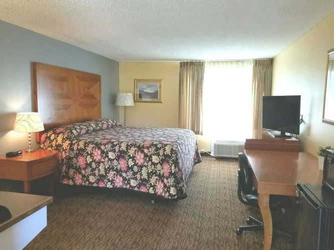 Columbia Gorge Inn