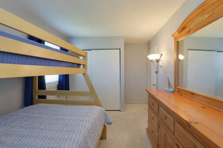 Brigantine Condo w/ Gas Grill - Walk to Beach!