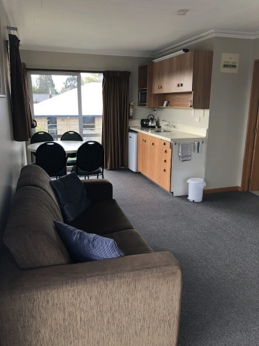 1 Bedroom Standard Double Suite