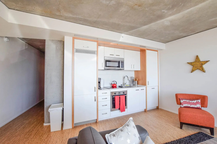 Space Needle Suites by Luxe Hubs