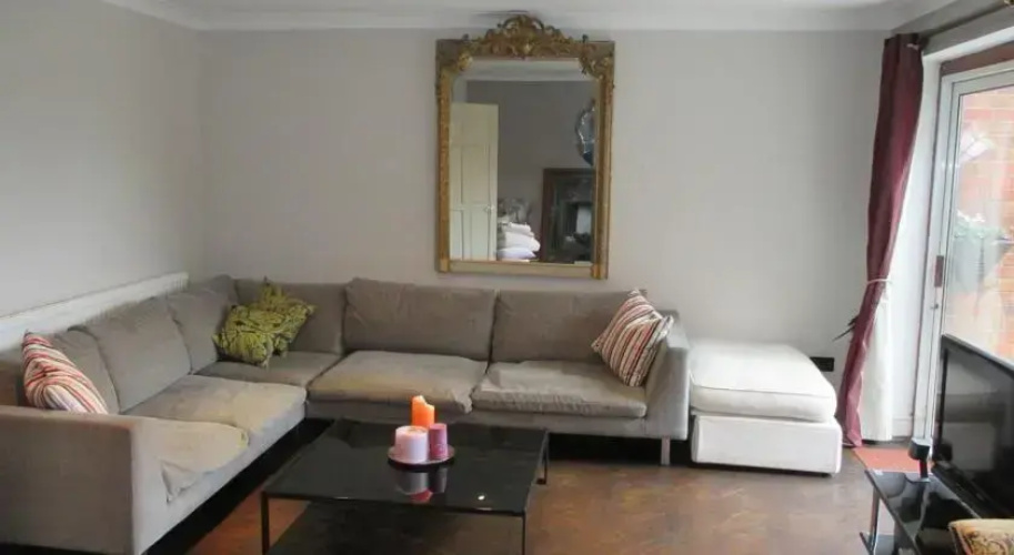 Frognal House