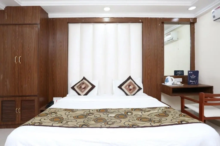 Classic Triple room