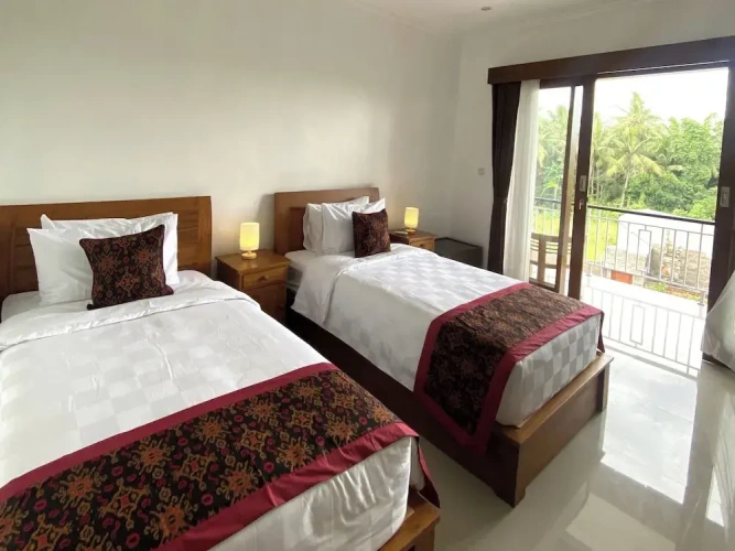 Superior Twin room