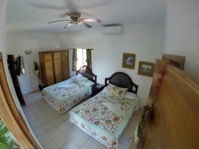 Standard Cottage
