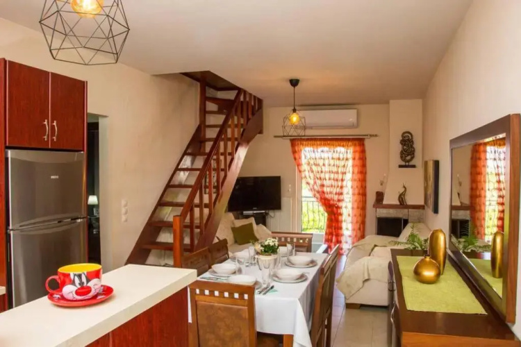 Vasso's cozy and comfortable apartment