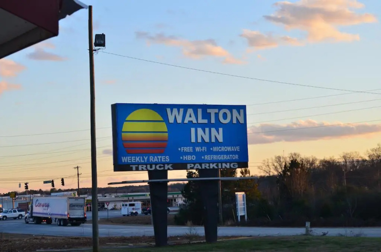 Walton Inn