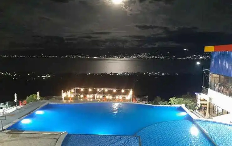 d'Kalora Hotel & Resto
