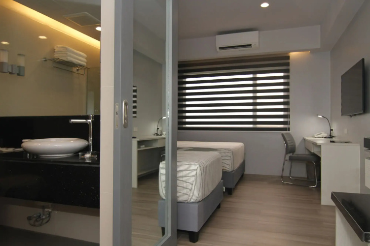 Cebu Hotel Plus