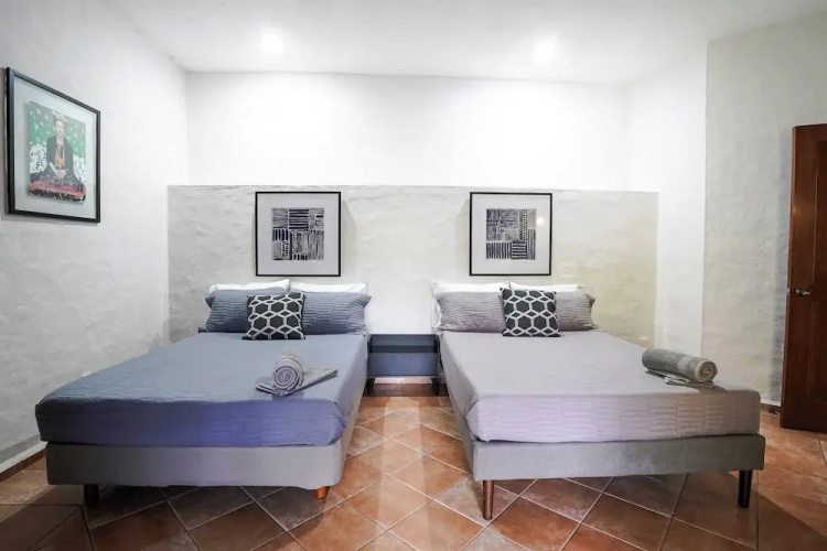 Family Home Pool & Jacuzzi in Cuernavaca